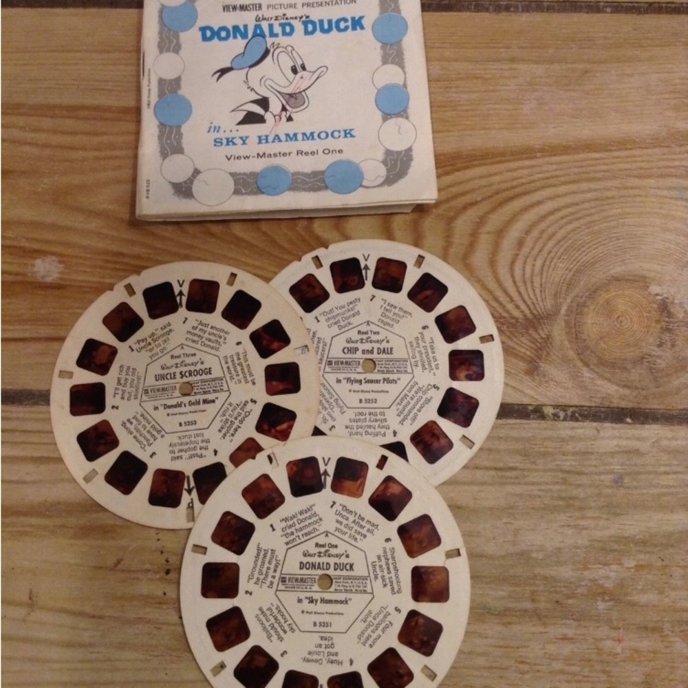 Vintage View-Master Reels With Booklet Disney’s Donald Duck Sky Hammock